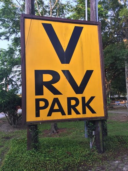 Vinton RV Sign